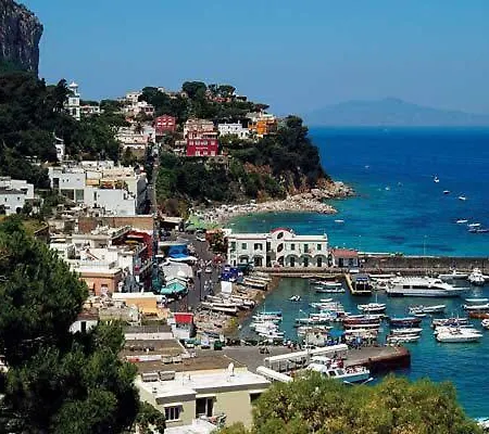Marina Grande Апартаменты *